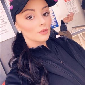 Meet your Posher, Vanessa